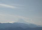 富士山が顔をだす